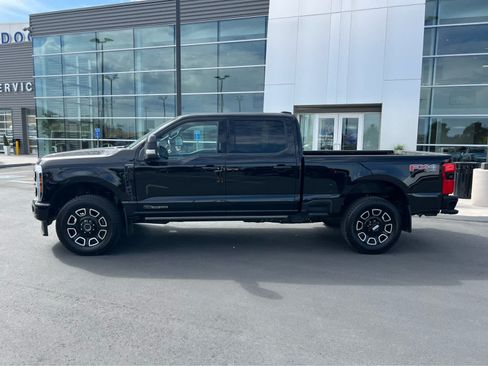 Used 2026 Ford F350 Platinum AWD/4WD image 12