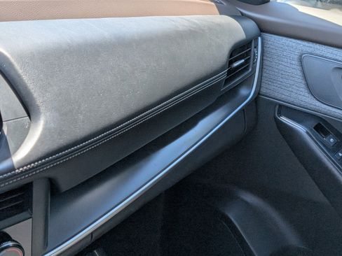 Certified 2023 Nissan Rogue S image 24