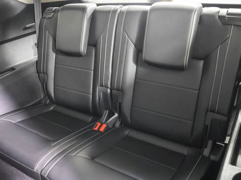 Certified 2022 Volkswagen Atlas SEL image 38