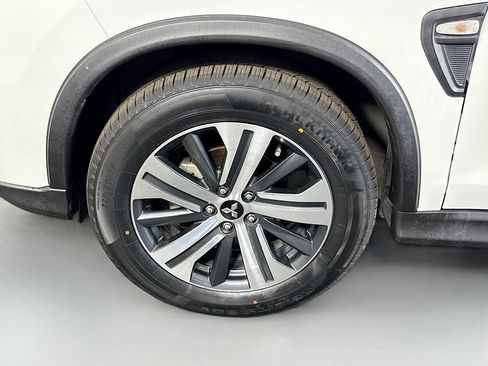 Used 2021 Mitsubishi Outlander Sport ES image 37