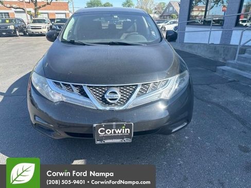Used 2012 Nissan Murano S AWD/4WD image 2