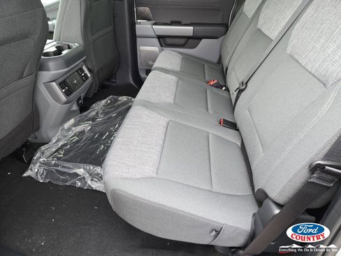 New 2026 Ford F250 XLT w/ XLT Premium Package image 7