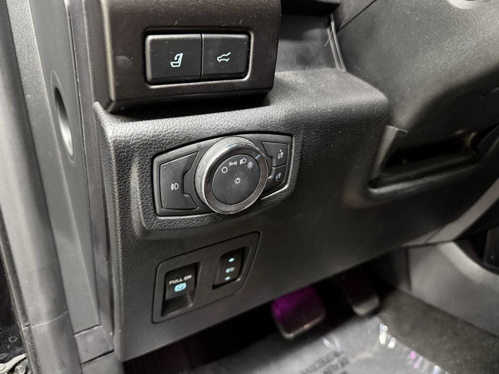 Used 2019 Ford Expedition Max Limited AWD/4WD image 14
