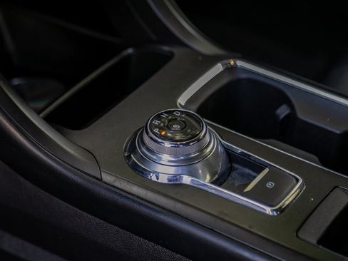 Used 2018 Ford Fusion Titanium image 30