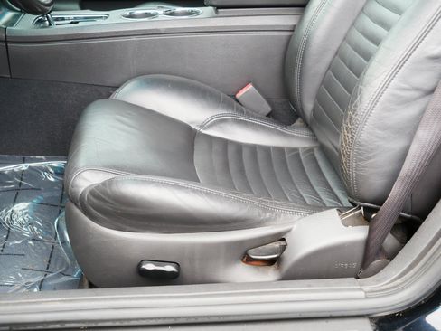 Used 2002 Ford Thunderbird RWD image 13