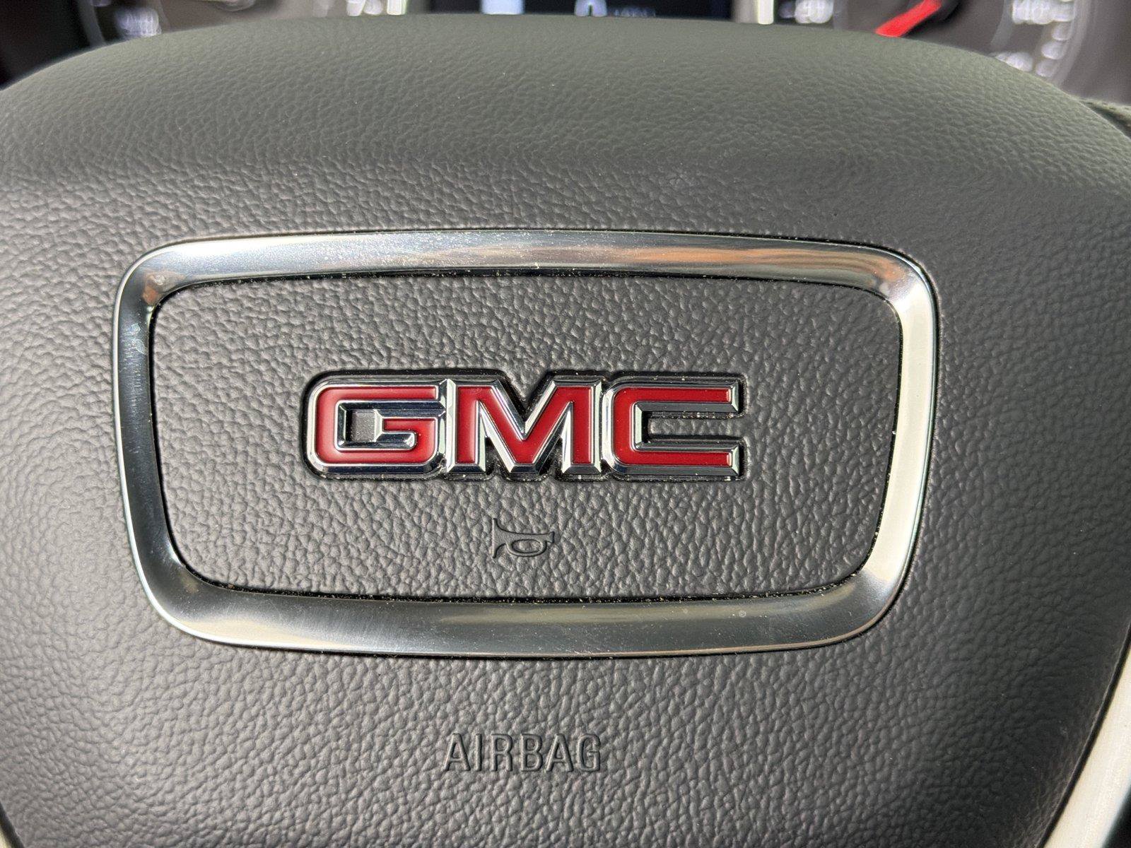 Used 2024 GMC Terrain SLE w/ Driver Convenience Package FWD image 22