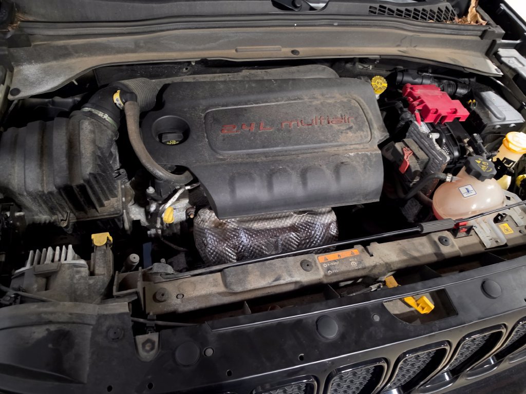 Used 2020 Jeep Renegade Latitude FWD image 9