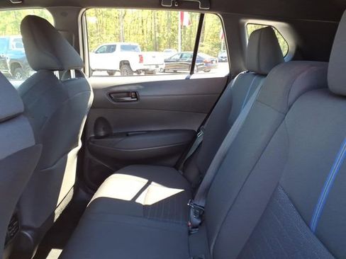 Used 2025 Toyota Corolla Cross AWD Hybrid image 7