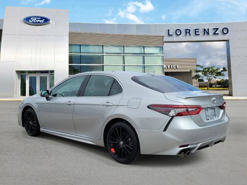 Used 2023 Toyota Camry XSE FWD image 7