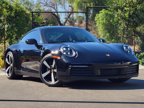 Certified 2024 Porsche 911 Carrera RWD image 8