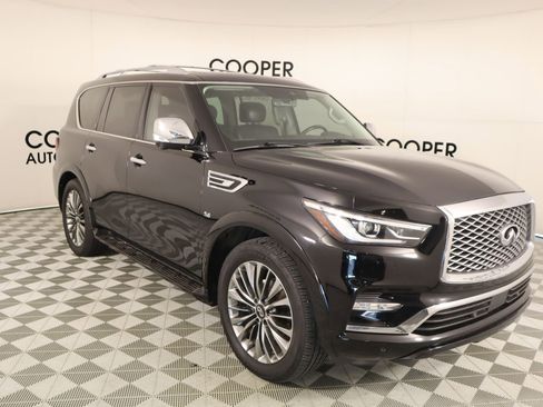 Used 2018 INFINITI QX80 4WD w/ Deluxe Technology Package image 1