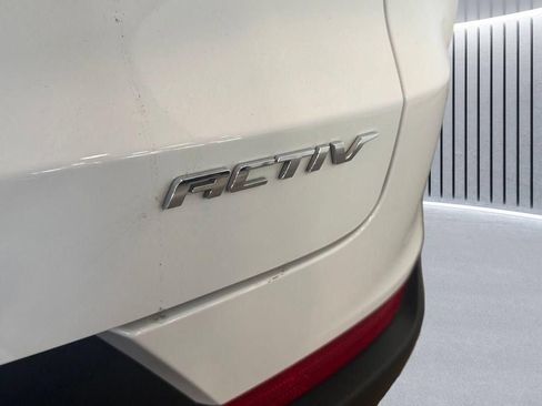 Used 2023 Chevrolet TrailBlazer ACTIV w/ Sun and Liftgate Package FWD image 23