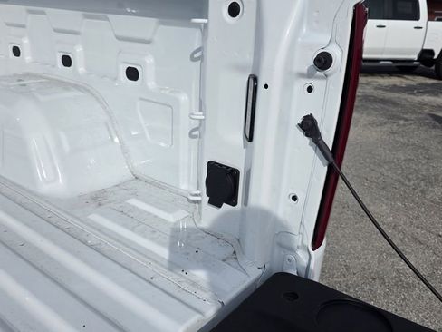 New 2025 Chevrolet Silverado 1500 RST AWD/4WD image 11