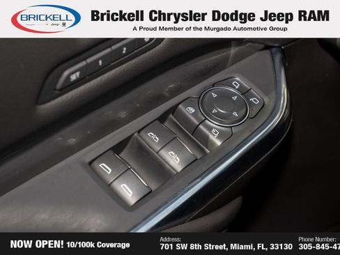 Used 2025 Cadillac XT4 Premium Luxury image 26