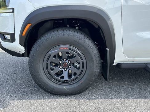 New 2026 Nissan Frontier PRO-4X w/ Pro-4x Convenience Package AWD/4WD image 12