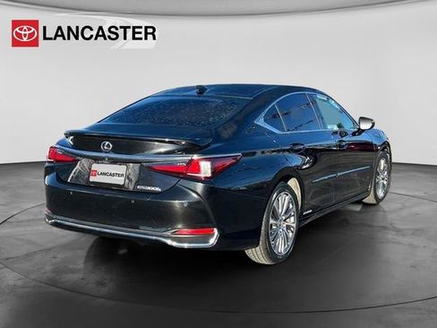 Used 2020 Lexus ES 300h w/ Premium Package FWD image 7