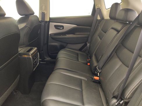 Used 2019 Nissan Murano SL w/ SL Technology Package FWD image 18
