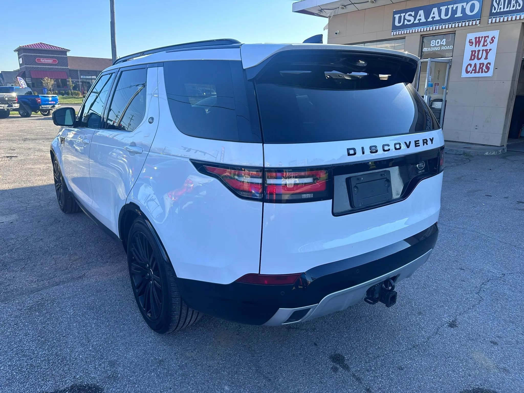 Used 2018 Land Rover Discovery HSE Luxury AWD/4WD image 4