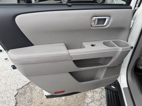 Used 2015 Honda Pilot Touring image 15