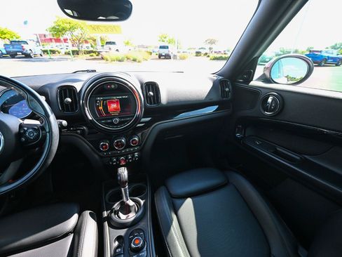 Used 2019 MINI Cooper Countryman S w/ Premium Package AWD/4WD image 32