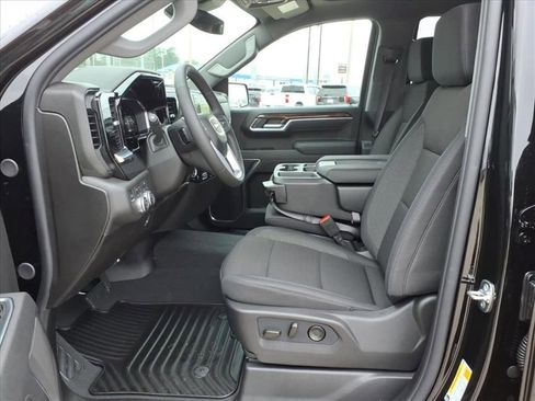 New 2026 GMC Sierra 1500 Elevation w/ X31 Off-Road Package AWD/4WD image 12
