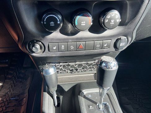 Used 2017 Jeep Wrangler Unlimited Sahara w/ Dual Top Group image 11