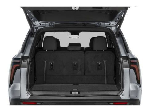 Used 2024 Chevrolet Traverse LS w/ Midnight/Sport Edition AWD/4WD image 13