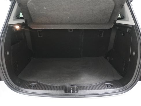 Used 2020 Chevrolet Trax LT w/ LT Convenience Package image 21