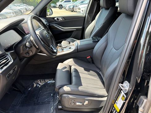 Used 2019 BMW X5 xDrive40i w/ Convenience Package AWD/4WD image 9