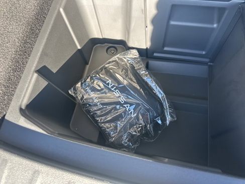 Used 2023 Nissan Pathfinder SL w/ SL Premium Package image 51