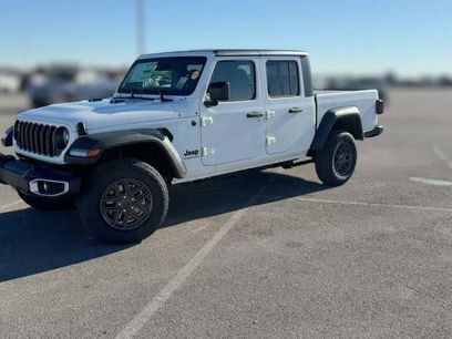 New 2026 Jeep Gladiator Sport