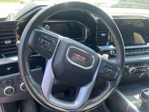 Used 2023 GMC Sierra 1500 SLT w/ SLT Premium Plus Package AWD/4WD image 20