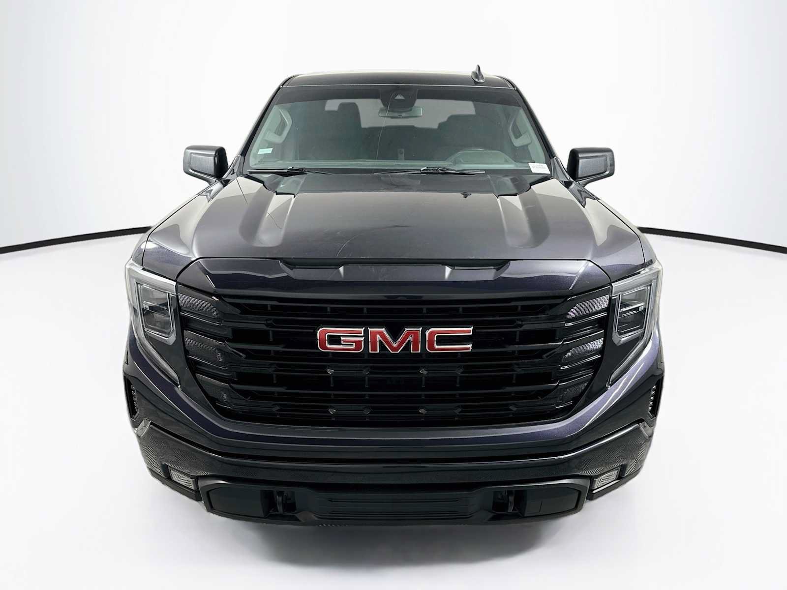 Used 2022 GMC Sierra 1500 Elevation w/ X31 Off-Road Package AWD/4WD image 6