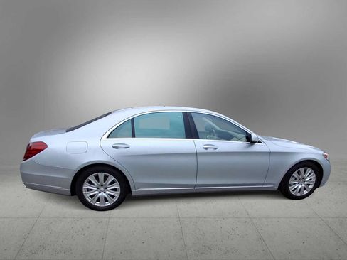 Used 2015 Mercedes-Benz S 550 4MATIC Sedan image 9
