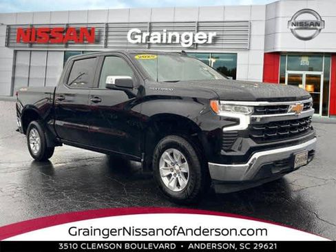 Used 2025 Chevrolet Silverado 1500 LT AWD/4WD image 1