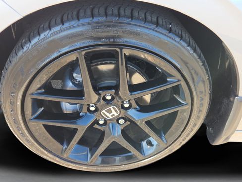 Certified 2024 Honda Civic Sport image 10