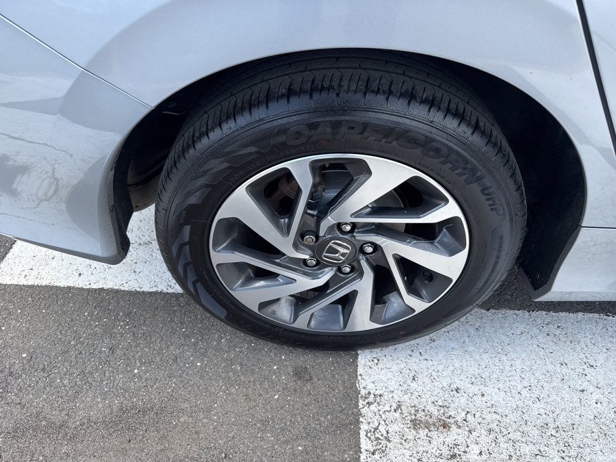 Used 2017 Honda Civic EX image 11