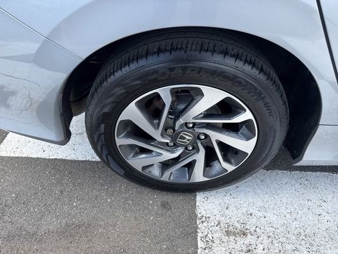 Used 2017 Honda Civic EX image 11