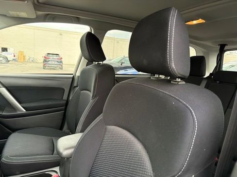 Used 2015 Subaru Forester 2.5i Premium w/ All-Weather Package AWD/4WD image 14