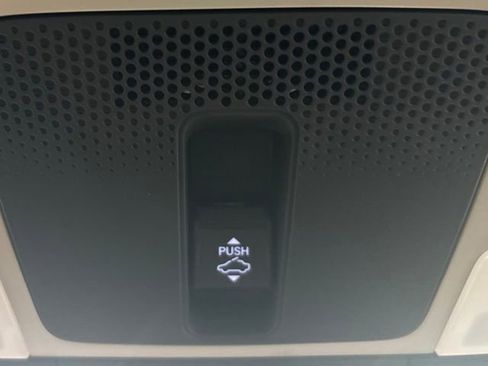 Certified 2026 Honda HR-V EX-L image 31