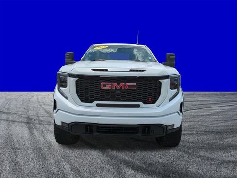 Used 2024 GMC Sierra 1500 Elevation AWD/4WD image 9