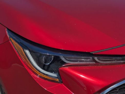 Used 2022 Toyota Corolla XSE image 9