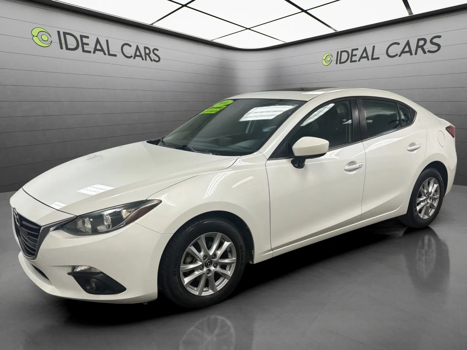 Used 2016 MAZDA MAZDA3 i Grand Touring FWD image 1