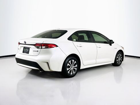 Used 2020 Toyota Corolla LE FWD image 9