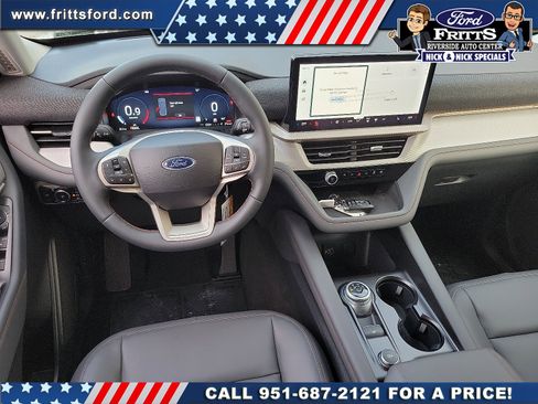New 2026 Ford Explorer Active w/ Active Comfort Package image 4