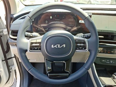 New 2026 Kia Carnival SX Prestige image 17