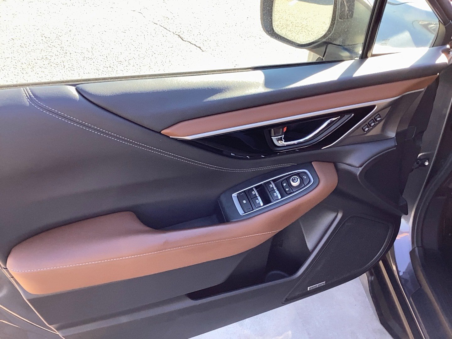 Used 2020 Subaru Outback Touring w/ Popular Package #2 AWD/4WD image 8