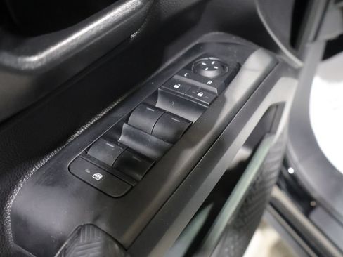 Used 2025 Toyota Tacoma TRD Pro AWD/4WD image 13