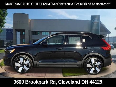 New 2024 Volvo XC40 Recharge Plus w/ Protection Package Premier RWD image 3