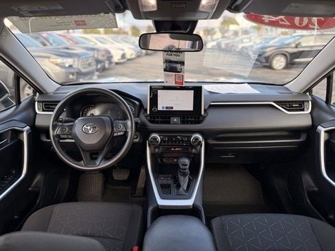 Used 2024 Toyota RAV4 XLE image 17
